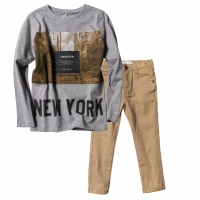 Παιδική μπλούζα Name it για αγόρια New York Γκρι αγορίστικη με σταμπα φοβερή εποχιακή | Παιδικό παντελόνι Minoti για αγόρια Will μπεζ επώνυμα παιδικό ρούχο αγορίστικο τζιν Jean μοντέρνο online 
