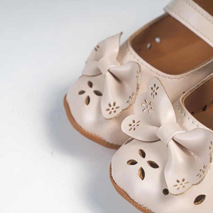Βρεφικά παπούτσια για κορίτσια loving bow μπεζ παπουτσάκια αγκαλιάς για μωράκια μαλακά μηνών online (2)