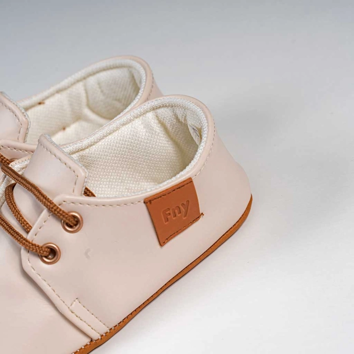 Βρεφικά παπούτσια για αγόρια little sir μπεζ παπουτσάκια αγκαλιάς για μωράκια μαλακά μηνών online (1)
